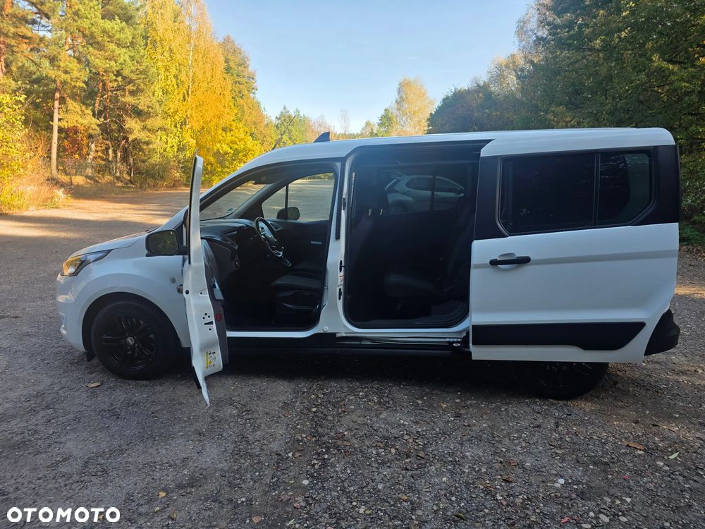 Ford Transit Connect - 8