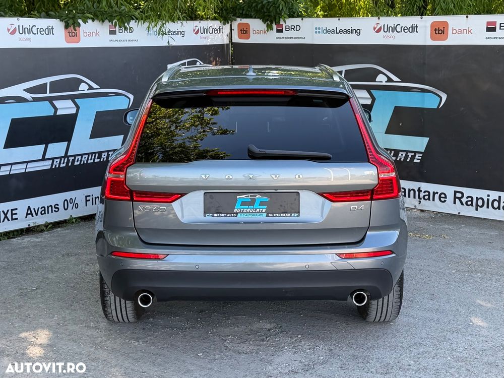 Volvo XC 60 D4 Geartronic Momentum Pro - 39