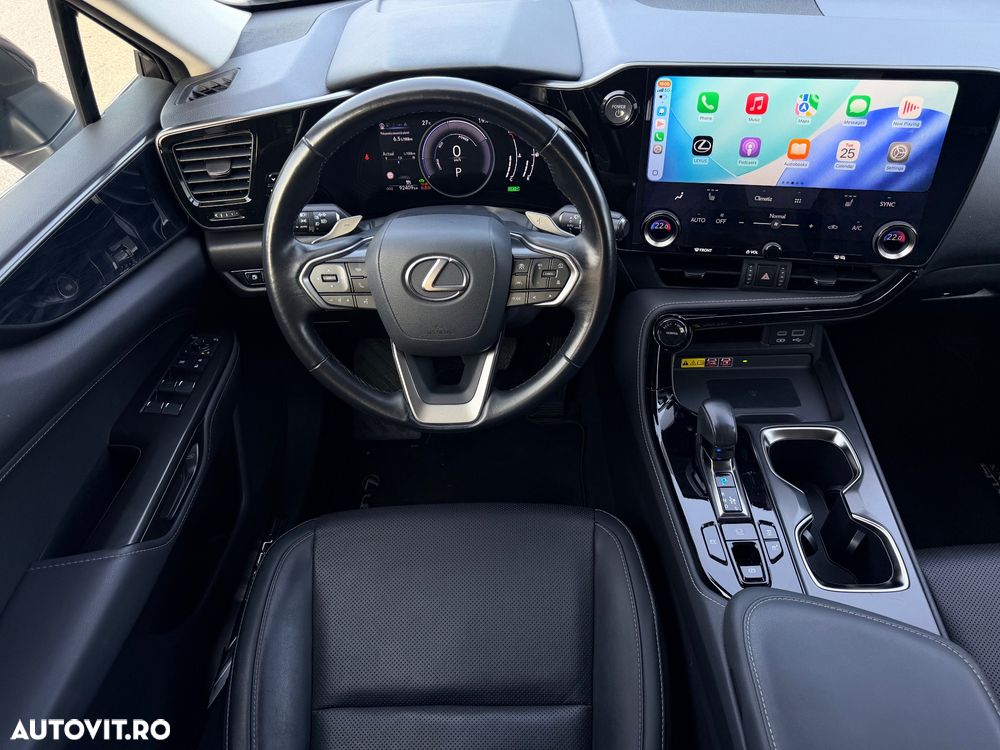 Lexus Seria NX - 8