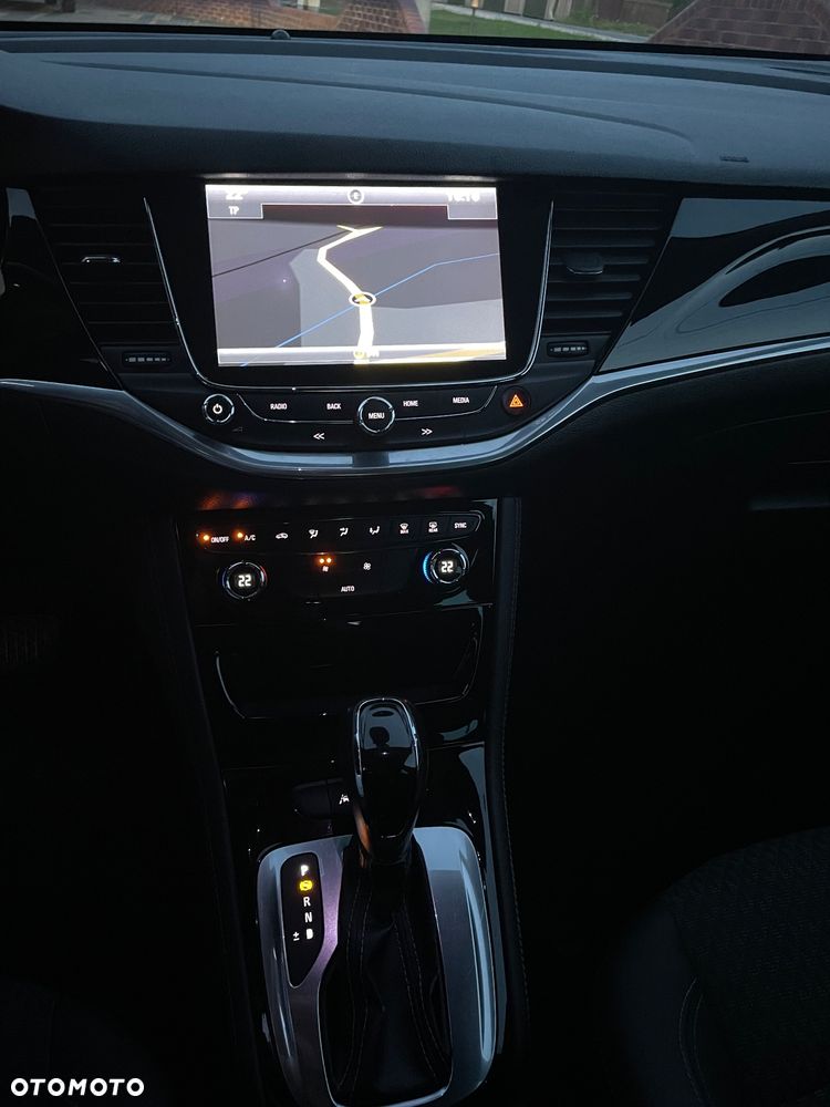Opel Astra 1.6 D Start/Stop Automatik Sports Tourer Innovation - 14