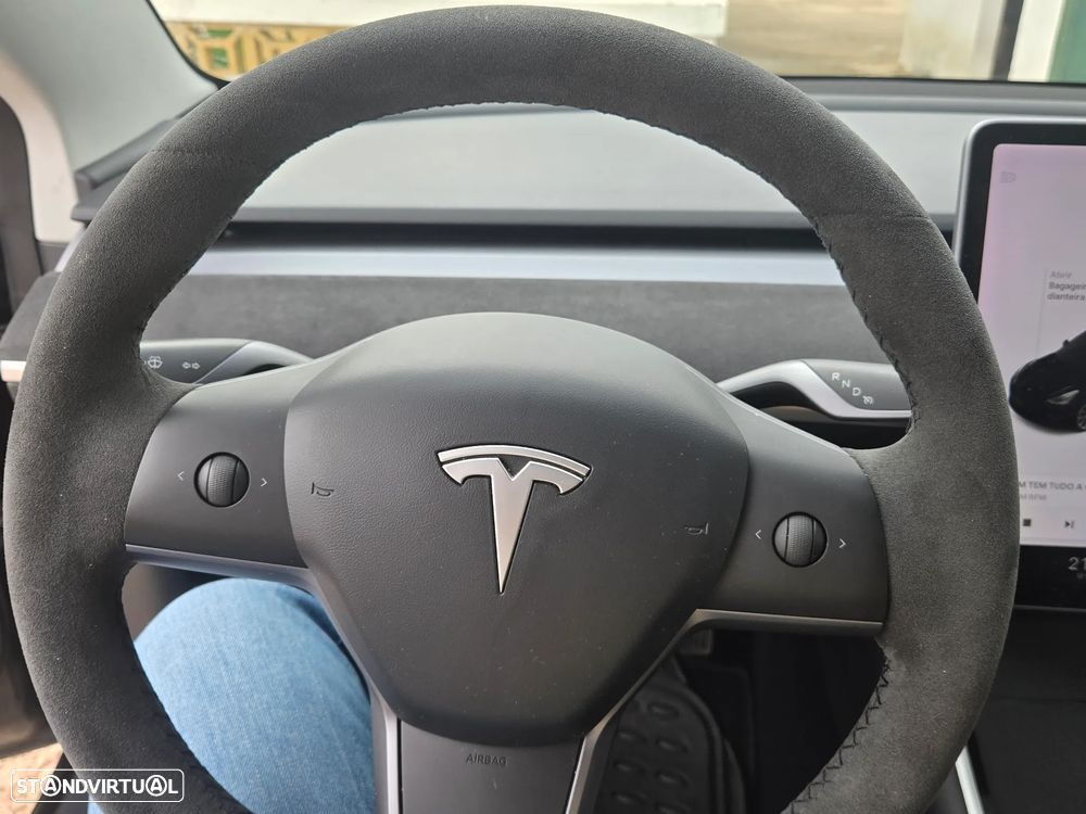 Tesla Model 3 Standard Range Plus RWD - 4