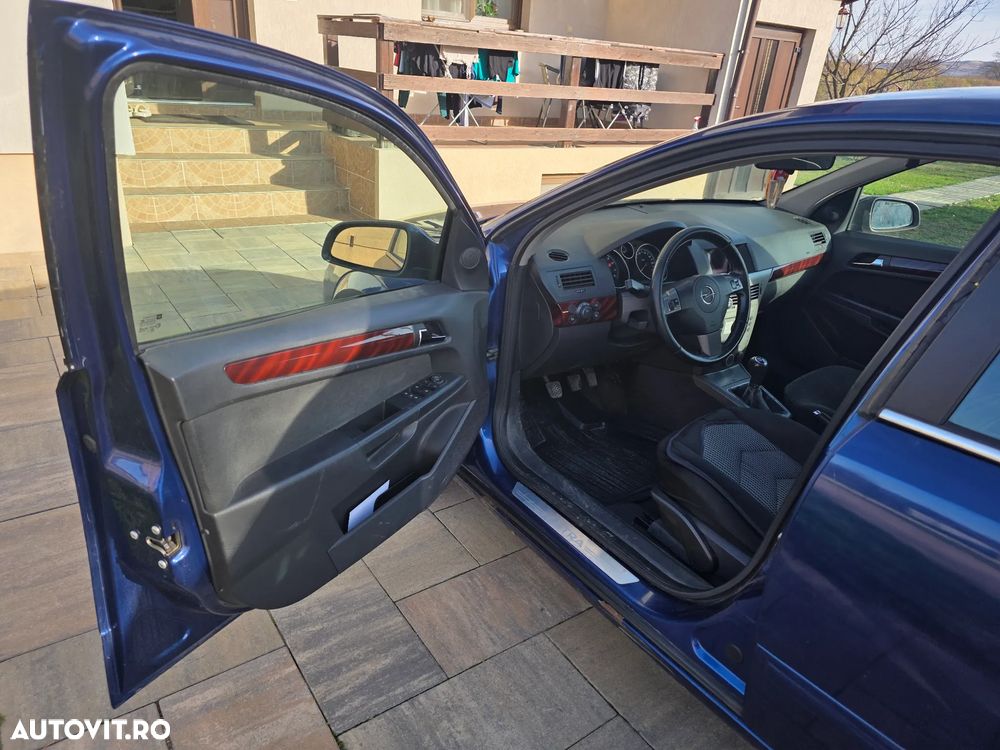 Opel Astra - 8