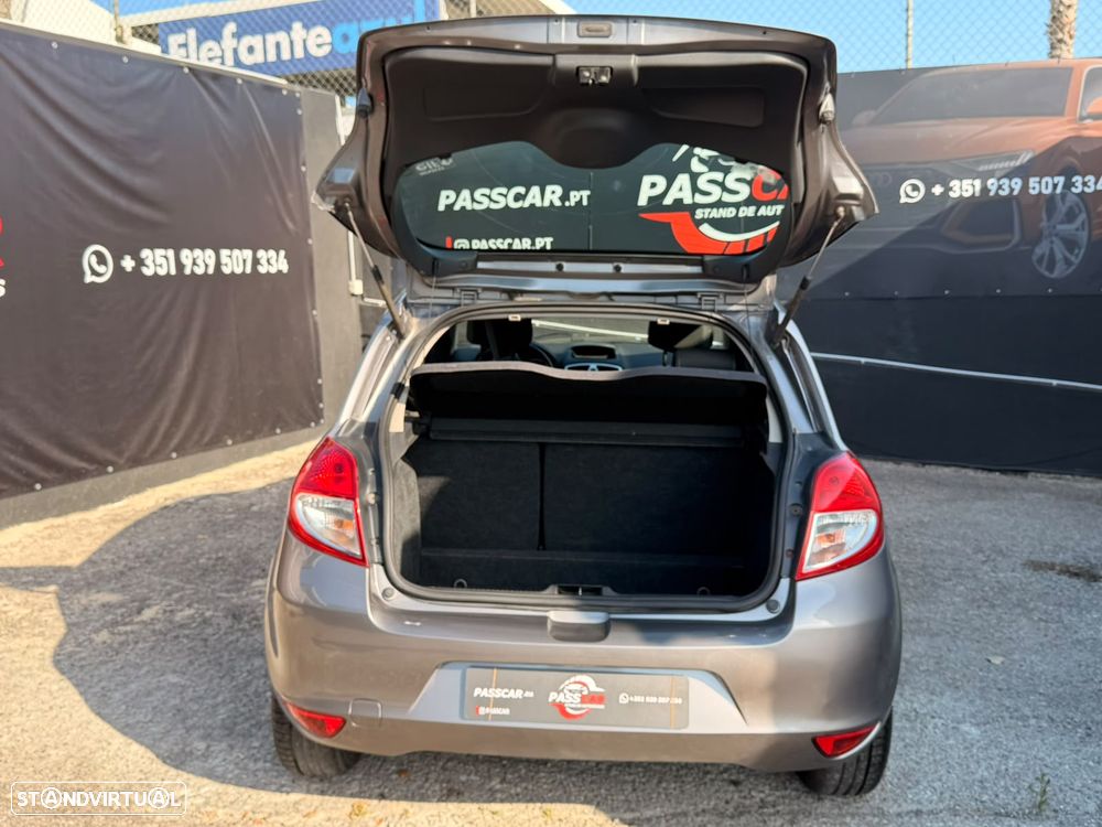 Renault Clio 1.2 16V Authentique - 13