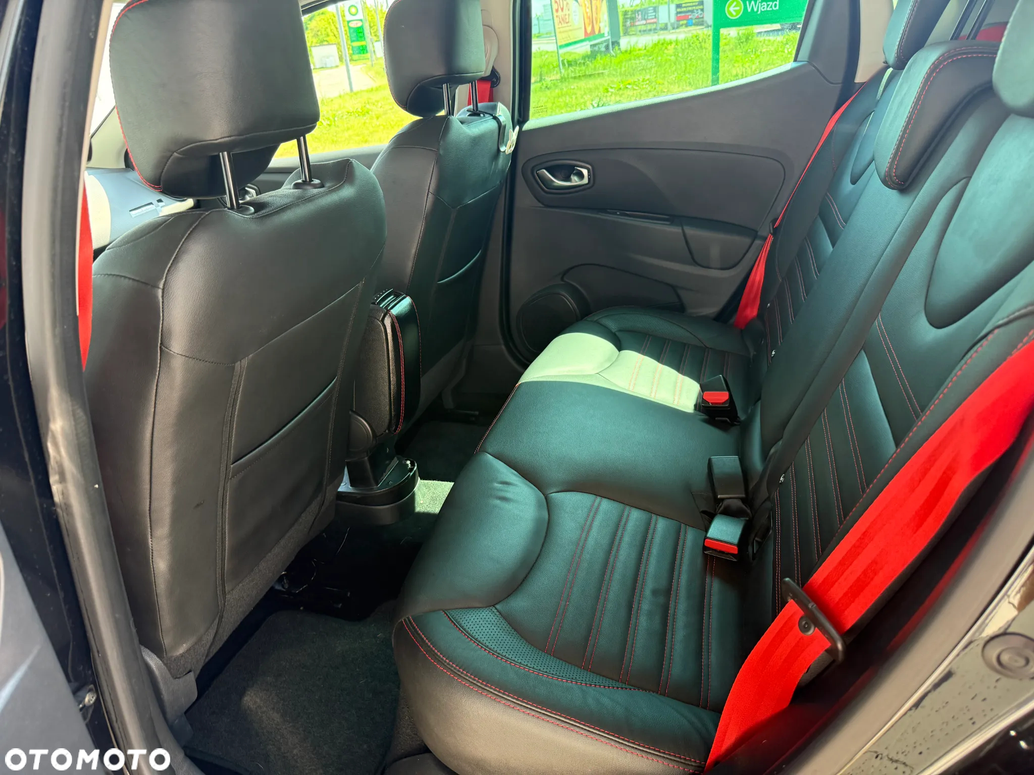 Renault Clio 1.6 R.S.Trophy 220 EDC - 28