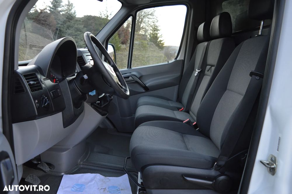 Volkswagen CRAFTER - 33