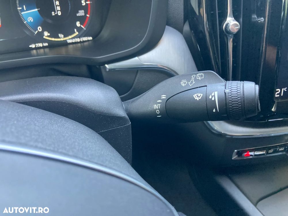 Volvo XC 60 D5 AWD Geartronic Inscription - 22