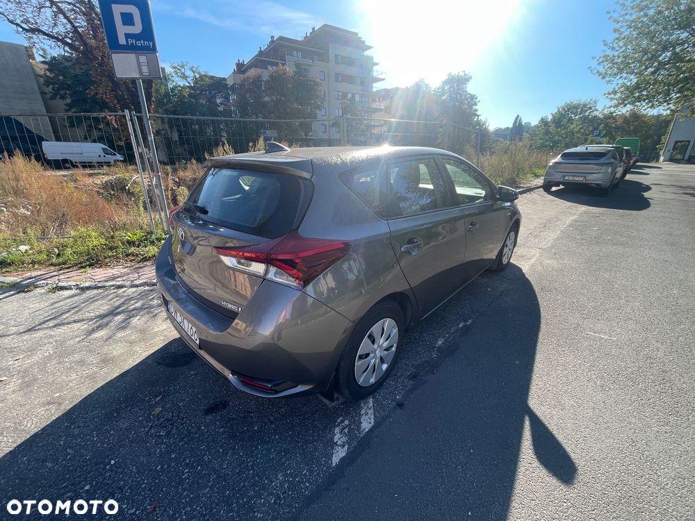Toyota Auris - 3