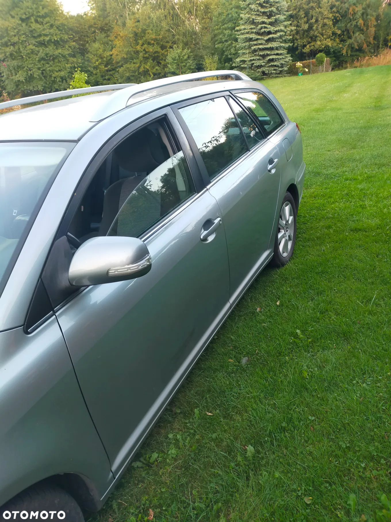 Toyota Avensis 2.0 D-4D Combi - 2