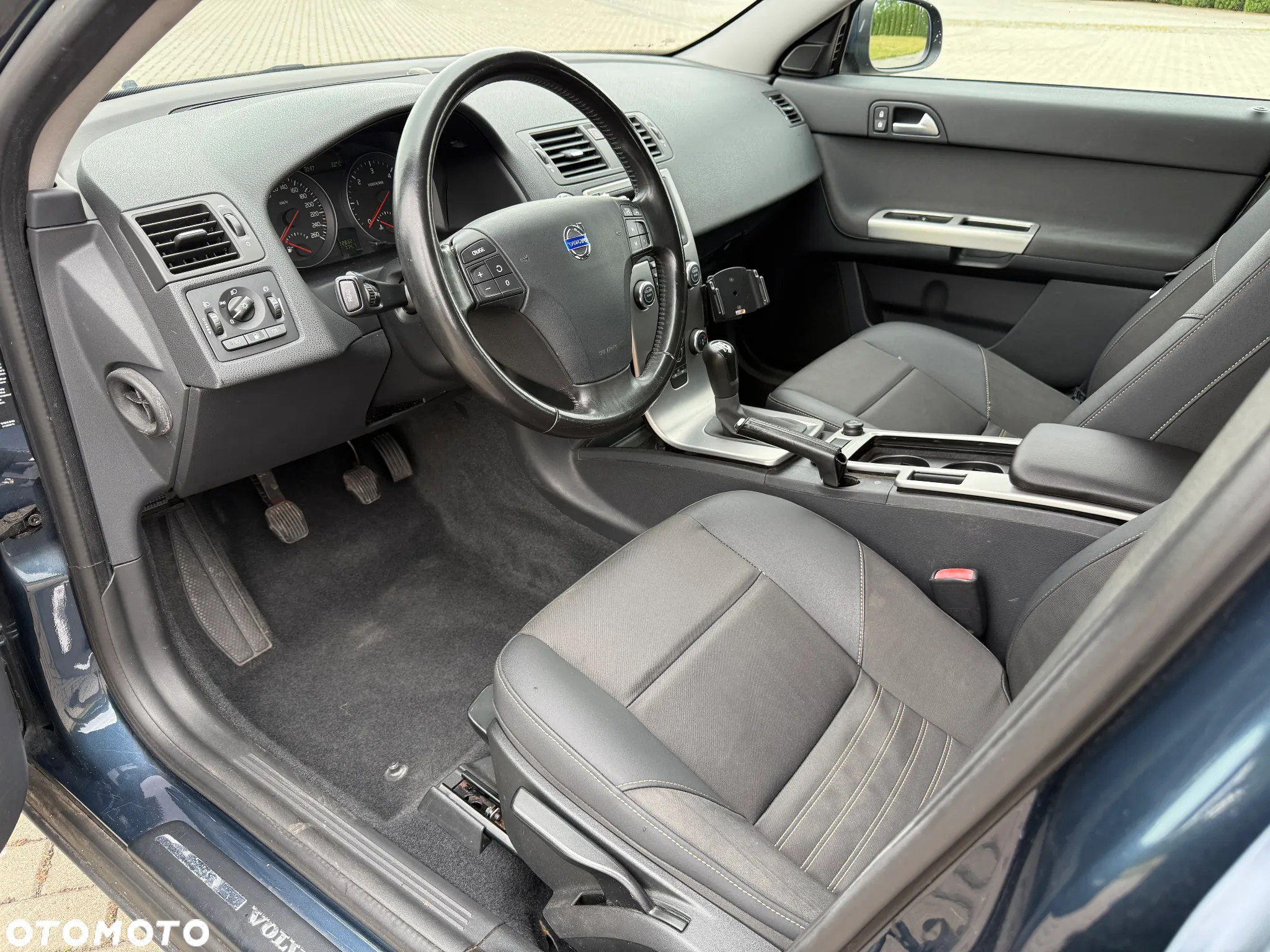 Volvo V50 - 26