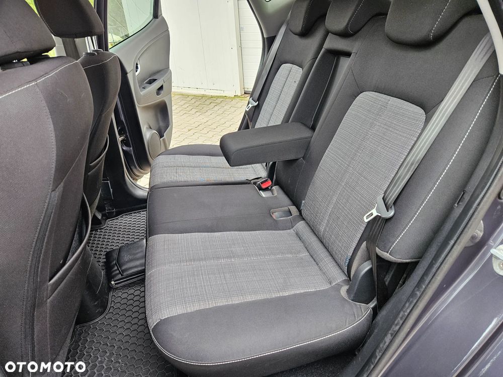 Kia Venga 1.6 CVVT ISG Spirit - 16