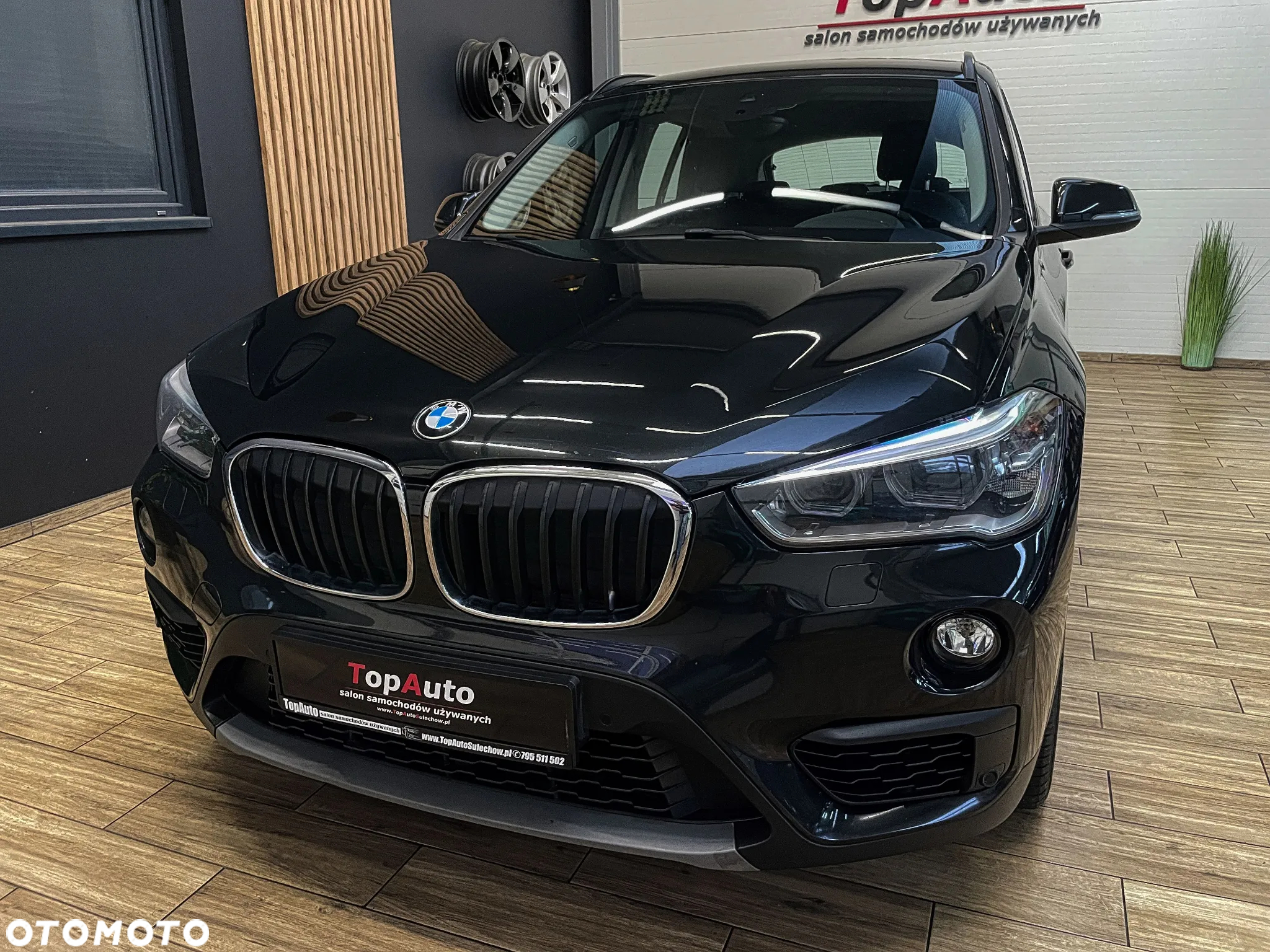 BMW X1 xDrive20i - 14