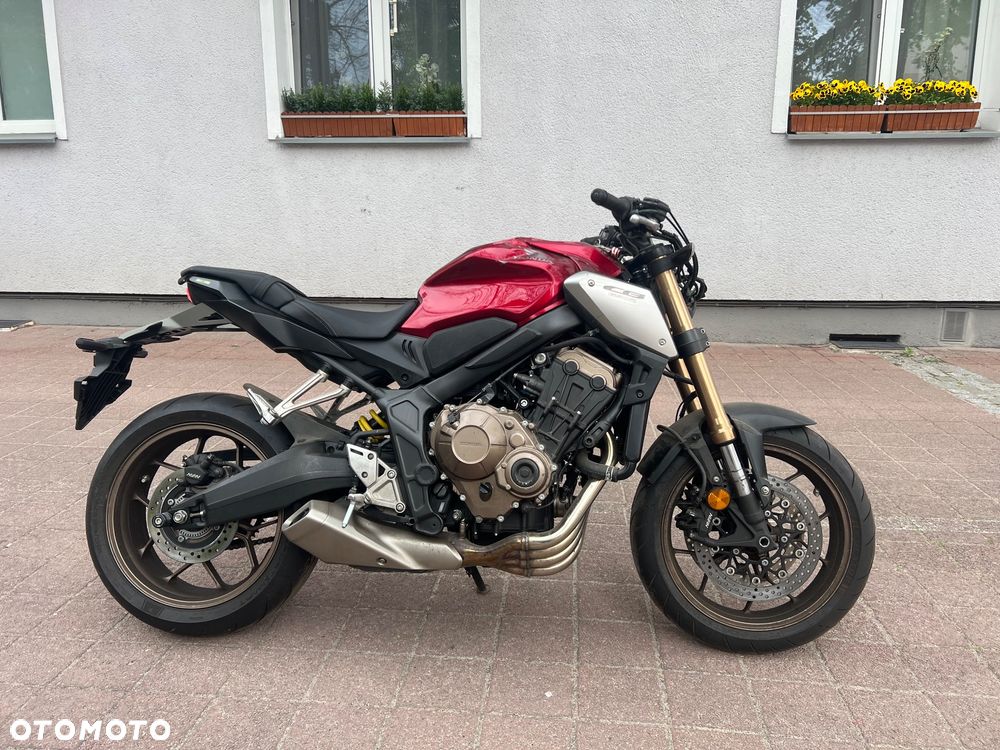 Honda CB - 4
