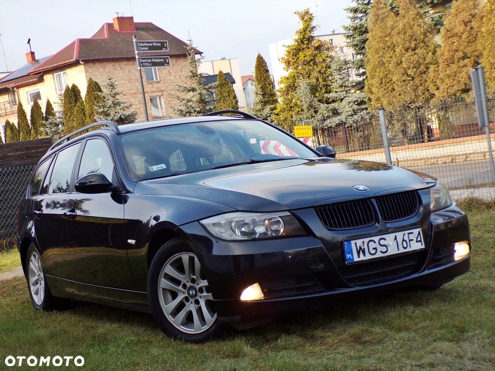 BMW Seria 3 320d DPF Efficient Dynamics Edition - 3