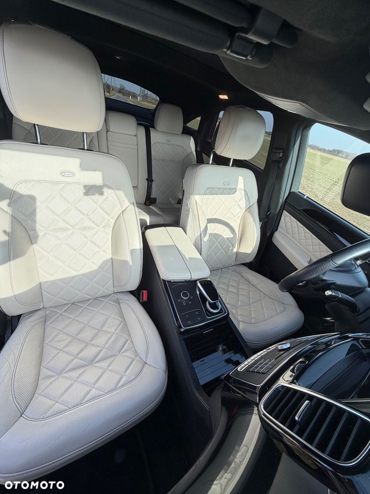 Mercedes-Benz GLE - 14