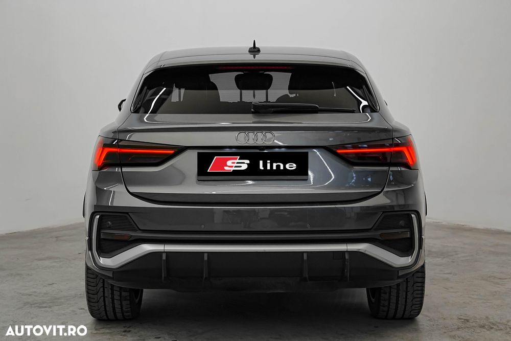 Audi Q3 45 TFSIe S tronic S line - 7