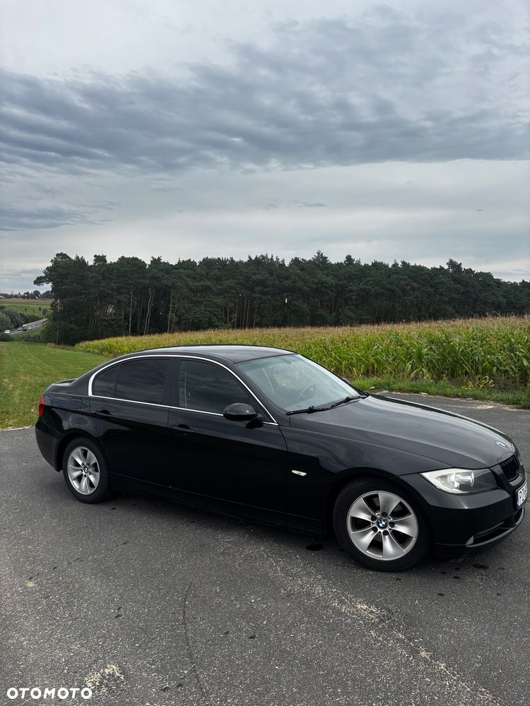 BMW Seria 3 325i - 2