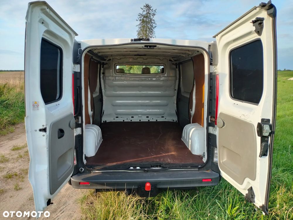 Opel vivaro - 16