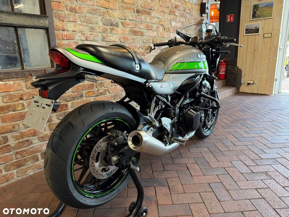 Kawasaki Z 900 RS - 3