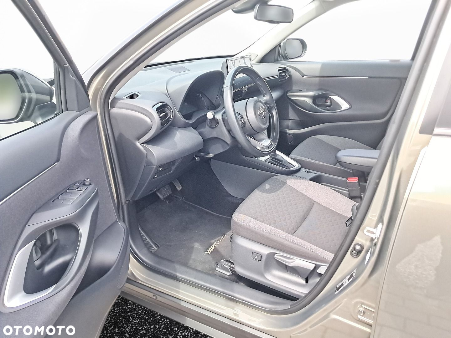 Toyota Yaris Cross - 11