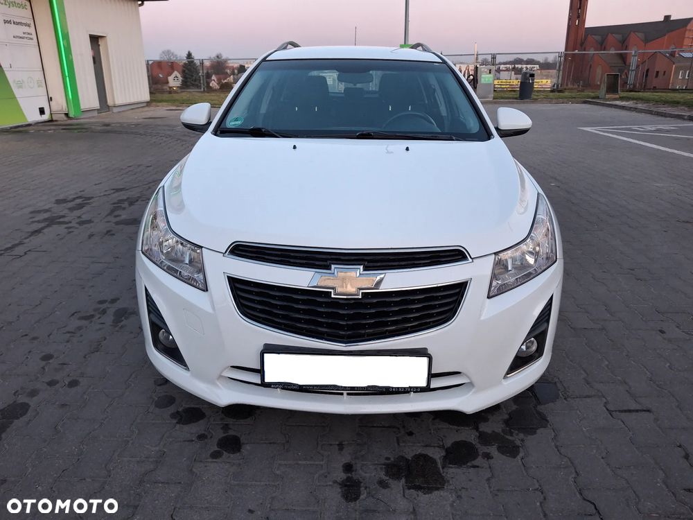 Chevrolet Cruze 1.6 LS - 4
