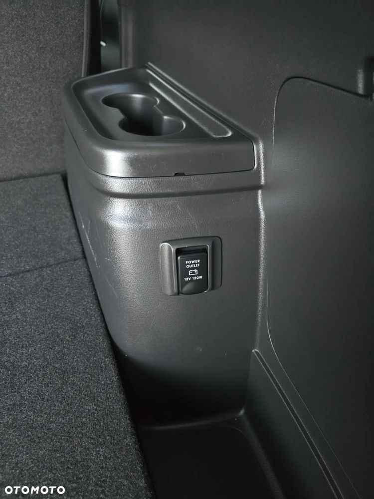 Mitsubishi Outlander 2.0 2WD CVT Edition - 17