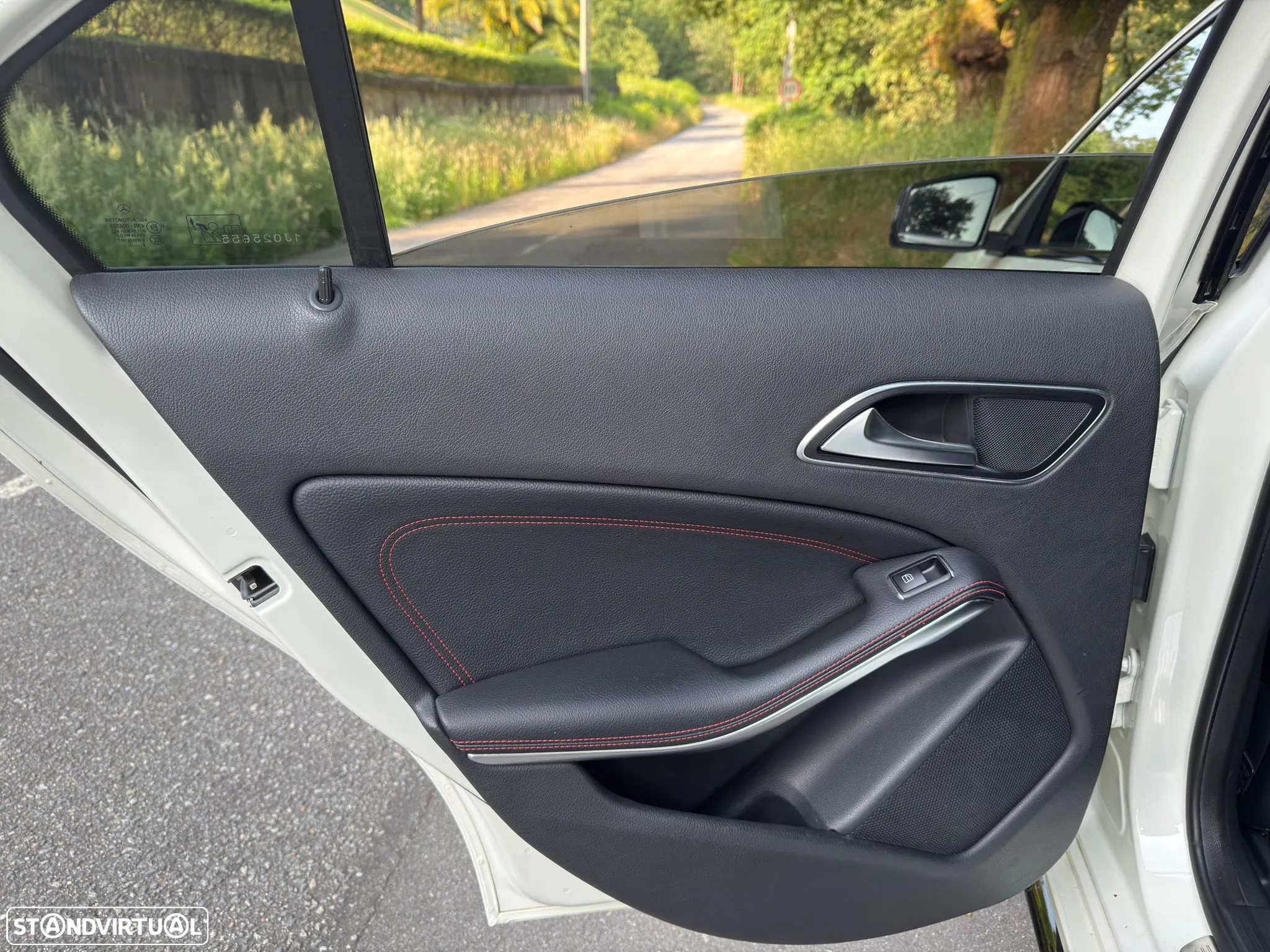 Mercedes-Benz A 200 CDi BE AMG Line Aut. - 32