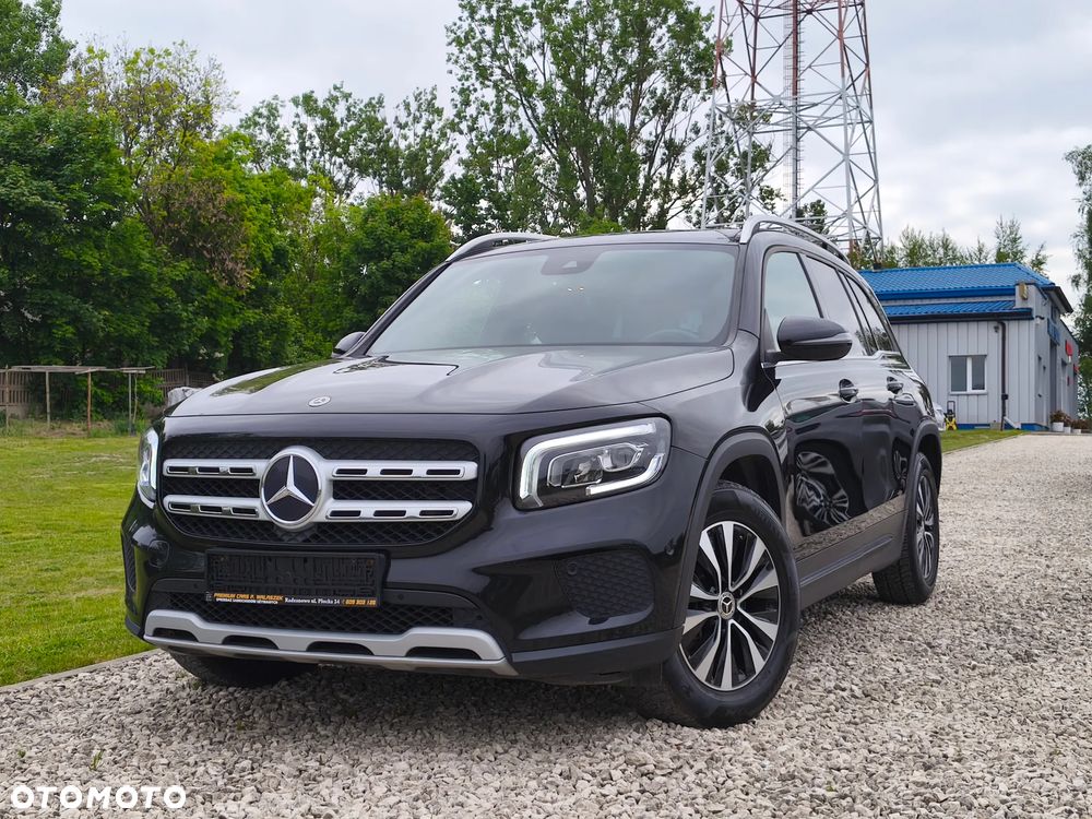 Mercedes-Benz GLB - 15