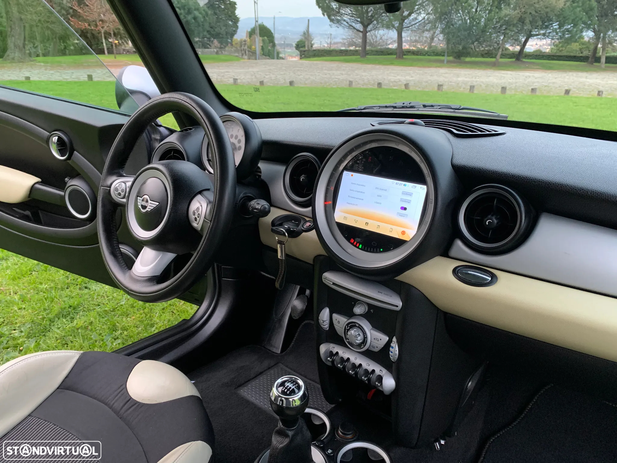 MINI 3 Portas Cooper D - 38