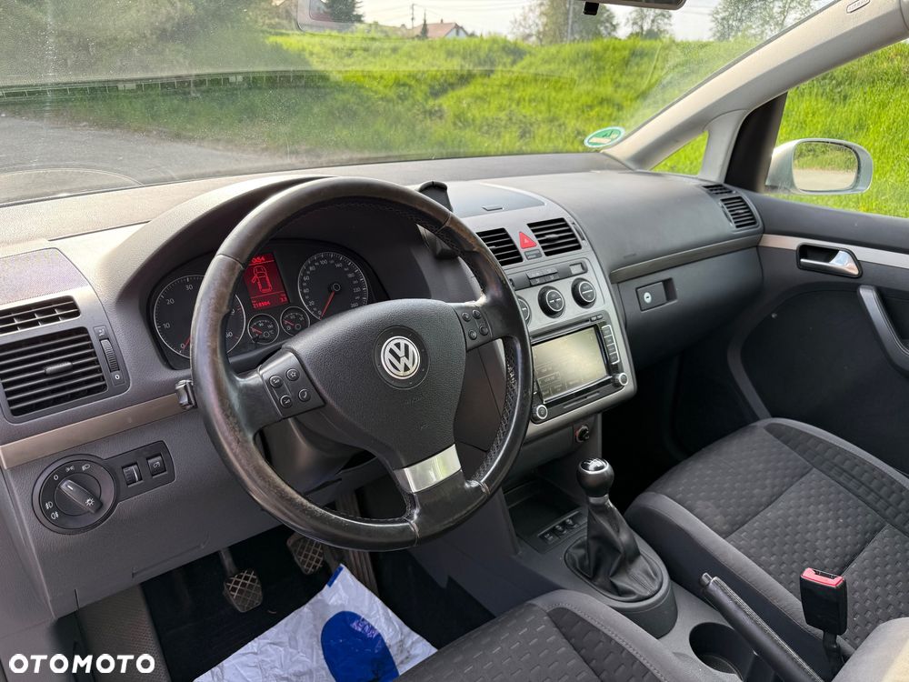 Volkswagen Touran 2.0 TDI Trendline - 9