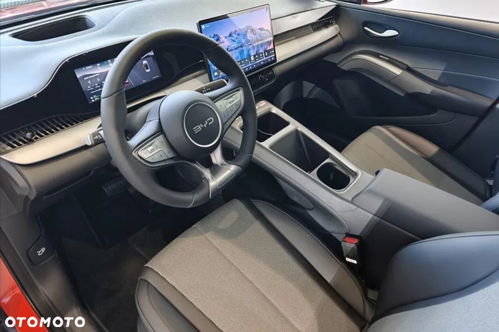 BYD Dolphin Comfort E-CVT - 13