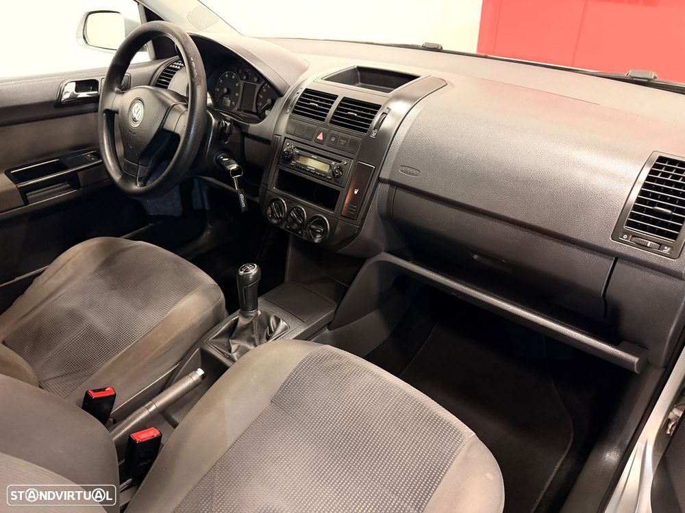 VW Polo 1.2 Confortline - 11
