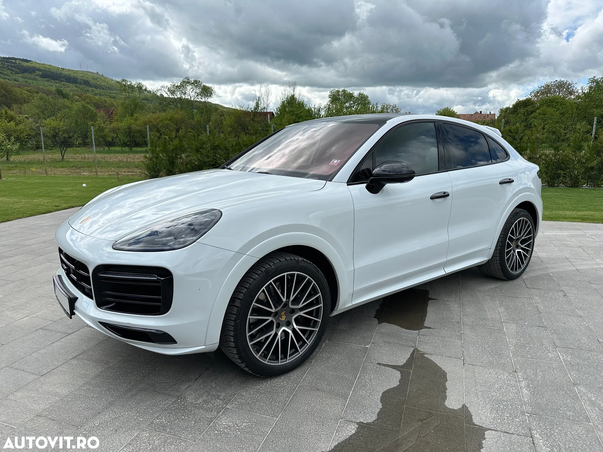 Porsche Cayenne Coupe S - 2