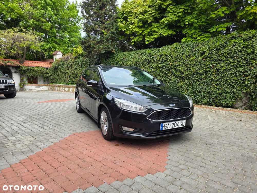 Ford Focus 1.5 TDCi SYNC Edition - 1