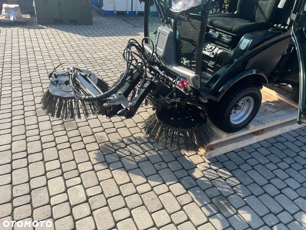 KARCHER PROFESSIONAL MIC 34C zamiatarka spalinowa DIESEL 24KW Stan idealny - 16