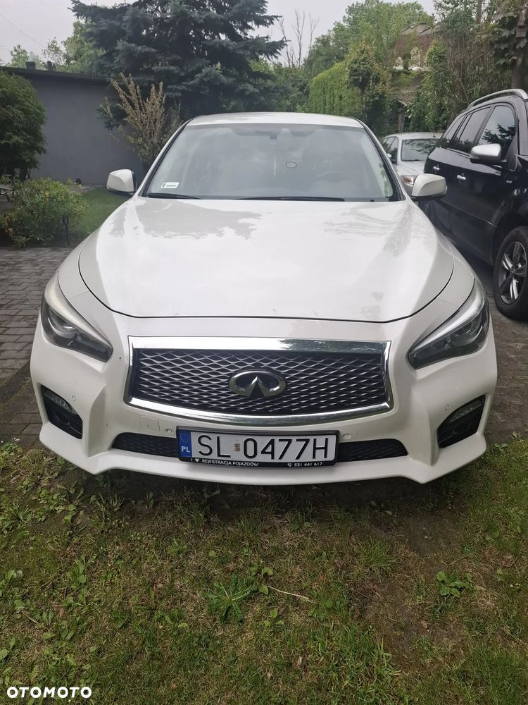 Infiniti Q50 2.0t Premium Sound Studio by Bose - 1