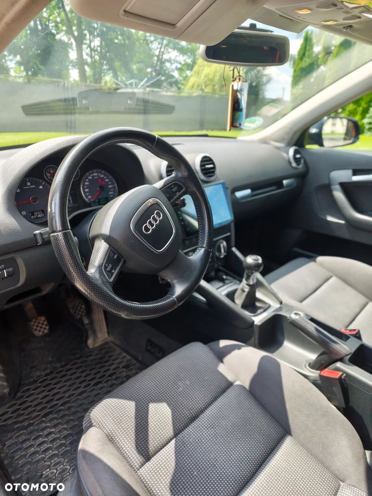 Audi A3 Sportback - 6