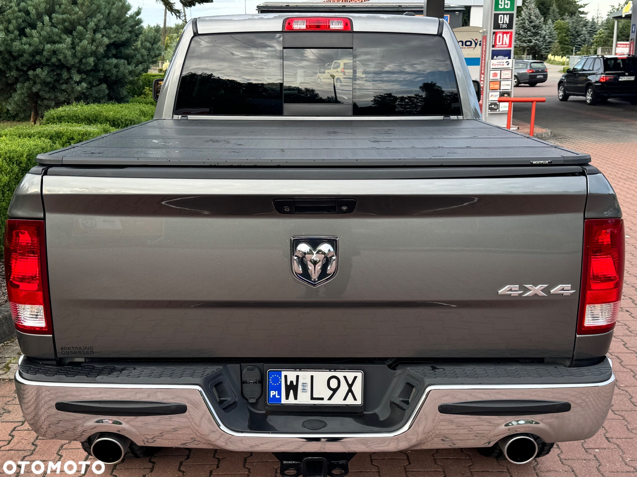 Dodge RAM 1500 5.7 4x4 - 31