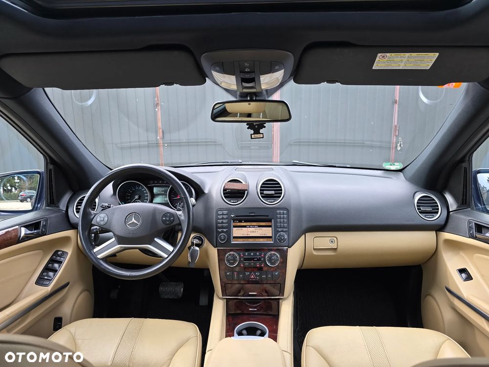 Mercedes-Benz ML 320 CDI 4Matic 7G-TRONIC DPF Edition 10 - 30