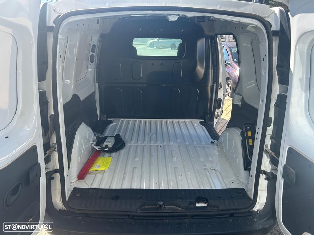 Renault KANGOO 33 KWh NACIONAL IVA DEDUTIVEL SoH de 94,4% 20 MIL KM - 7