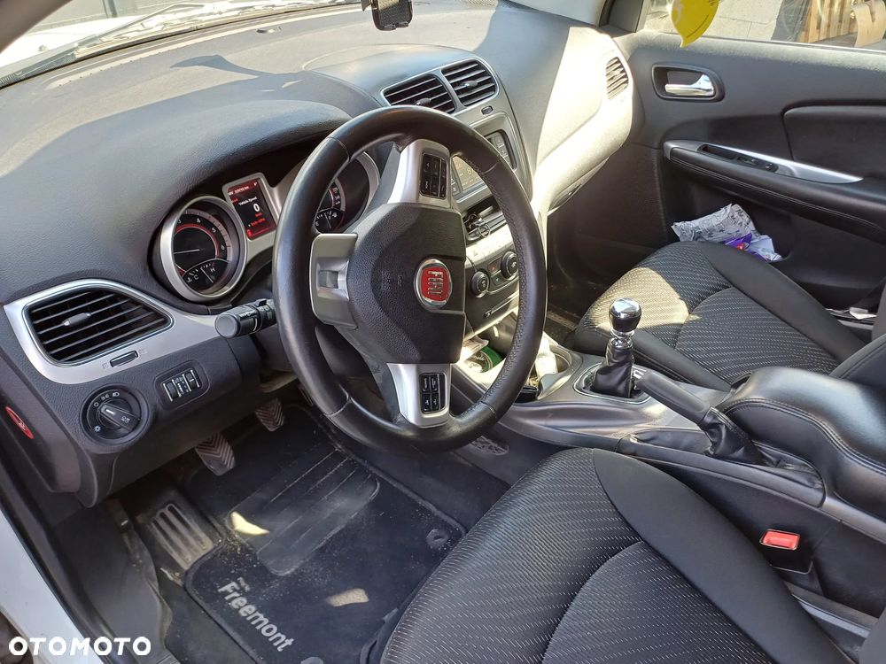 Fiat Freemont 2.0 Multijet - 13