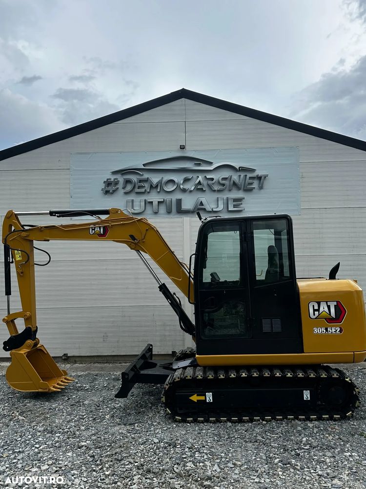 Caterpillar 305.5E2 - 1