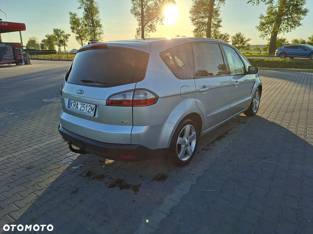 Ford S-Max 2.0 TDCi Titanium - 8