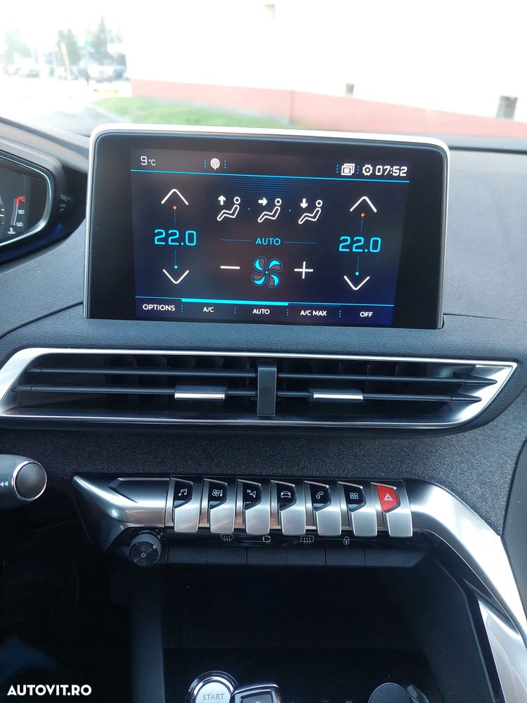 Peugeot 3008 - 17