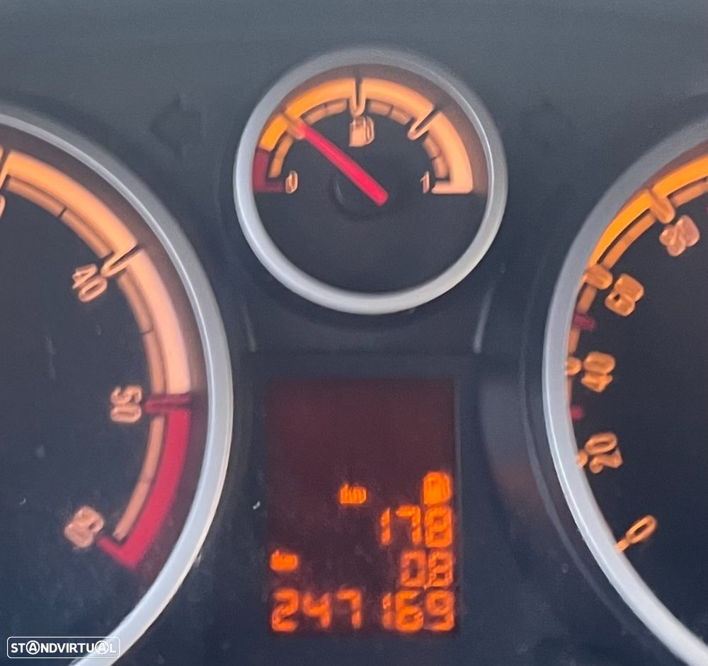 Opel Corsa 1.3 CDTI DPF EcoFLEX S&S Energy - 18