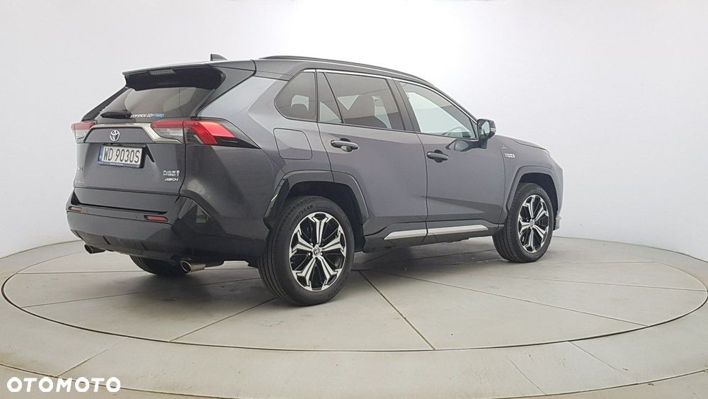 Toyota RAV4 - 7