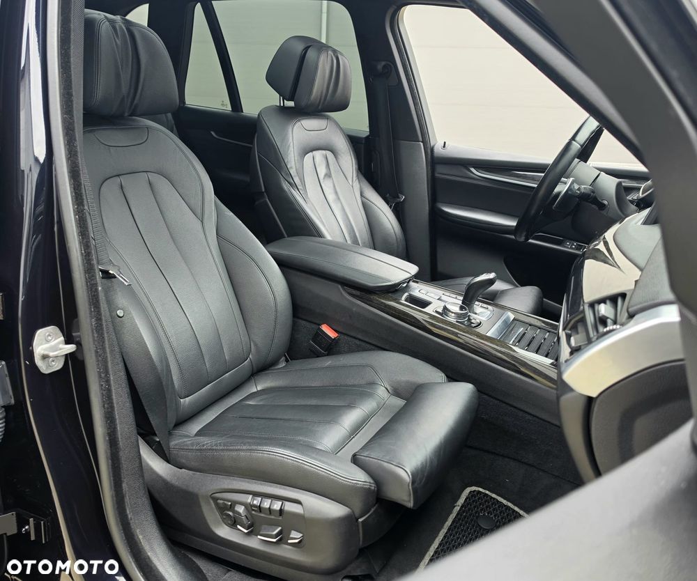 BMW X5 xDrive50i - 4