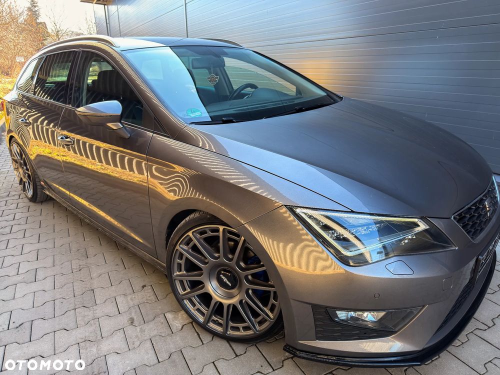 Seat Leon 1.4 EcoTSI FR Black S&S - 19