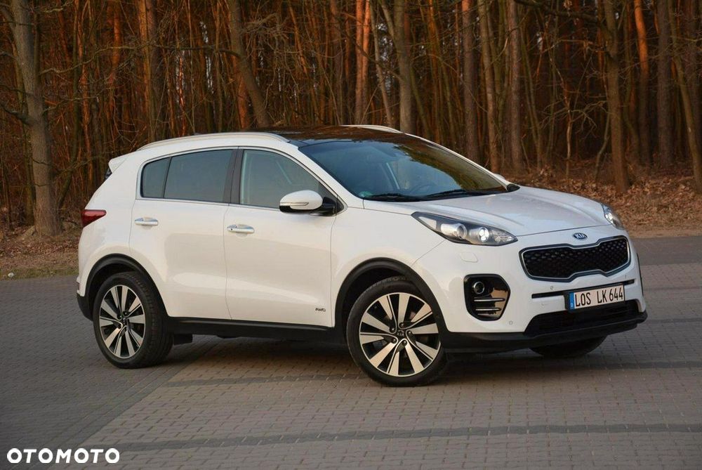 Kia Sportage 2,0 CRDI AWD Platinum - 3