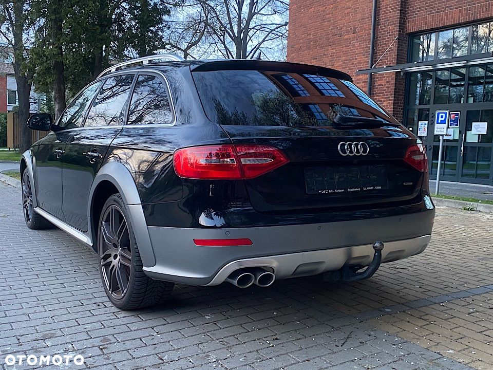 Audi A4 Allroad - 13