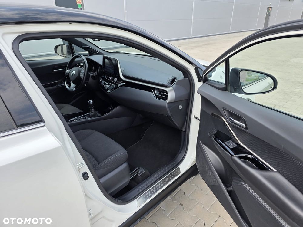Toyota C-HR 1.2 T GPF Premium - 17